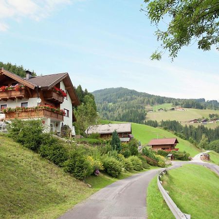 Sunny Holiday Flat With Balcony Wagrain Exterior photo